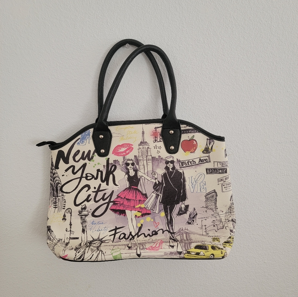 Glam So Chic Bag- NYC Fashion